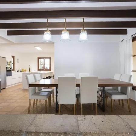 Country house Es Triquet Family *