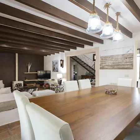 Country house Es Triquet Family